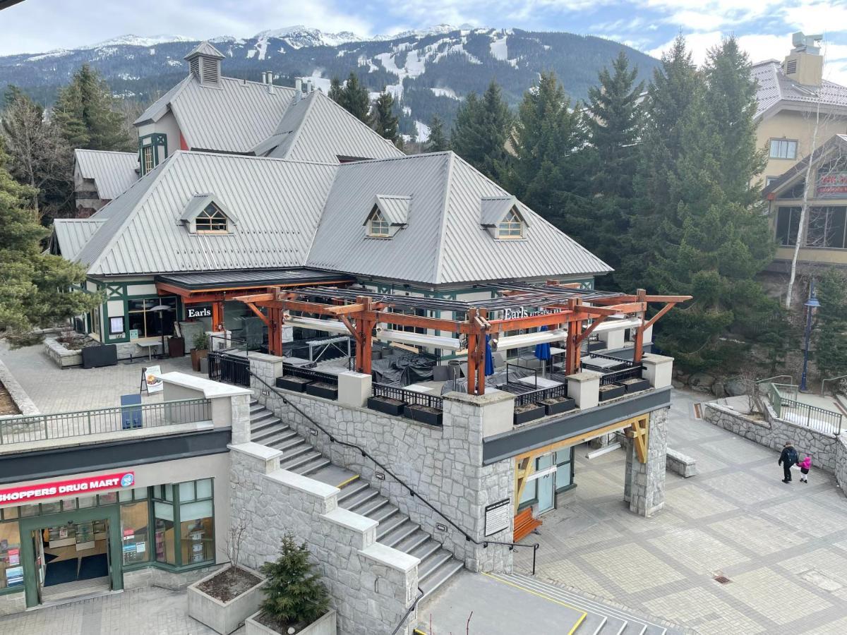 Whistler Village Centre By Latour Hotels And Resorts Exterior photo